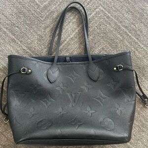 Louis Vuitton Black monogram Neverfull  MM embossed leather barely used!!